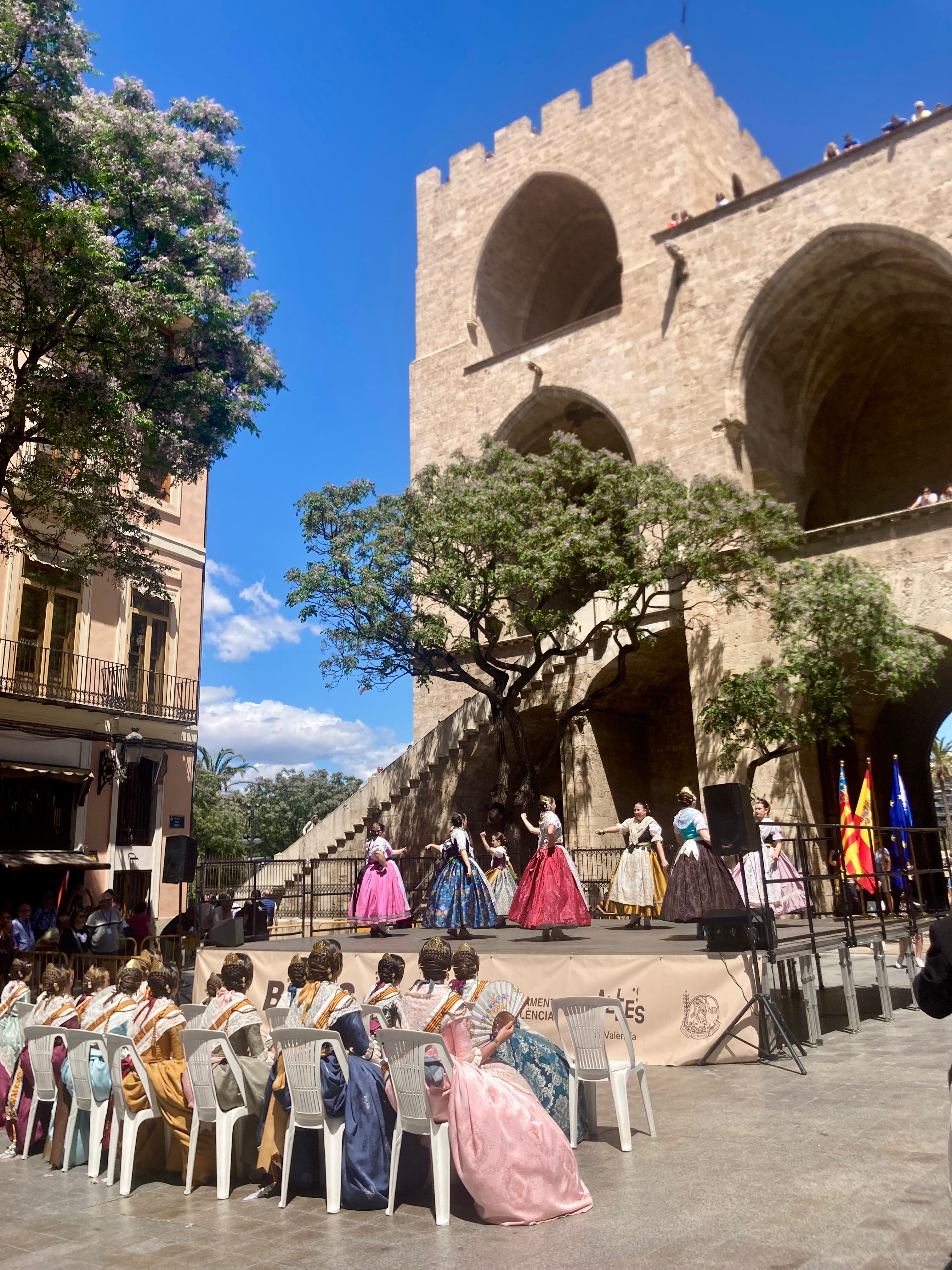 Valencia News: Miracles, Marches, a New Police Chief, and a Paella Uproar