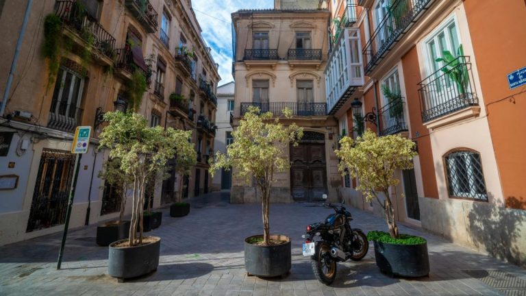 Valencia Weekend: Museums, Music, and Food Fests!