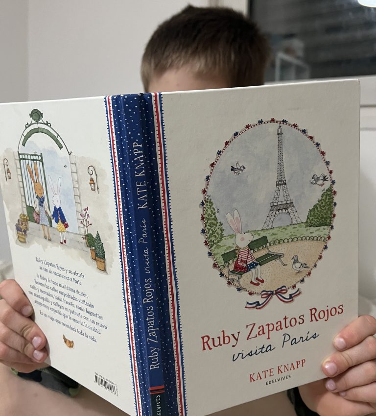 My Kid Doesn’t Speak Spanish: What Actually Helped Us in Valencia