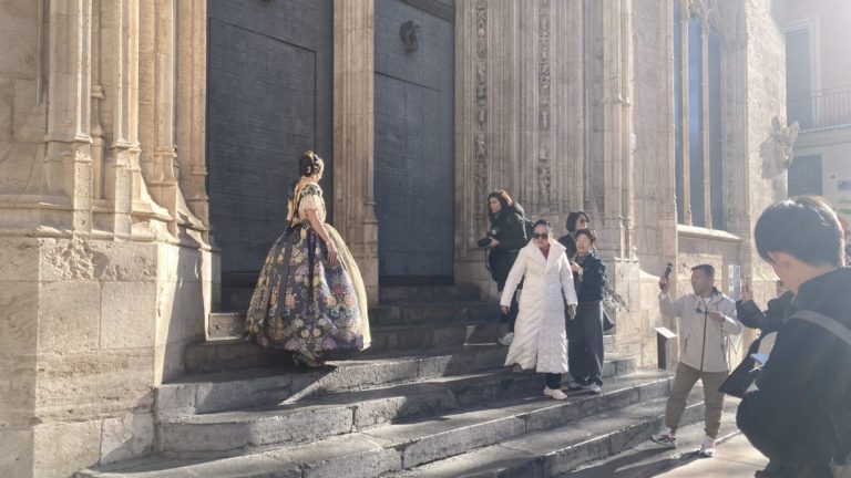 Valencia Weekly News Update: Fallas 2026 Records, Anti-War Protests & DANA Alert