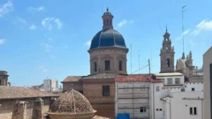 View of a blue tiled cupola on the Valencia skyline
